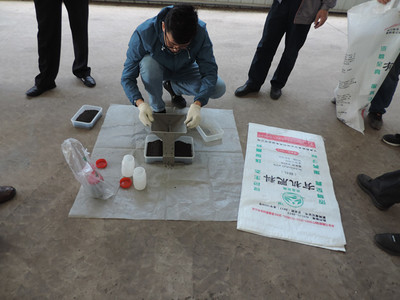 農(nóng)業(yè)農(nóng)村部肥料質(zhì)檢中心來(lái)絲路盛豐集團(tuán)公司進(jìn)行有機(jī)肥料的抽檢工作